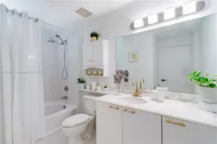 234 NE 3rd St, Miami, FL 33132 - Photo 17