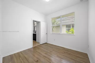 3019 NW 30th Ave, Oakland Park, FL 33311 - Photo 17