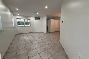 6955 SW 148 Ln, Davie, FL 33331 - Photo 3