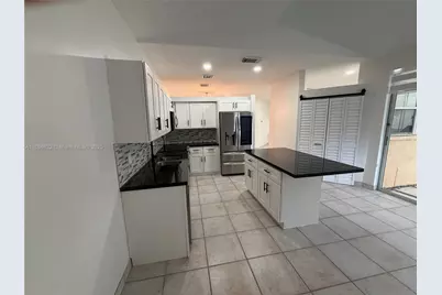 6955 SW 148th Ln, Davie, FL 33331 - Photo 9