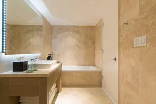 102 24th St, Miami Beach, FL 33139 - Photo 15