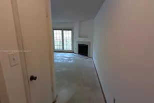 199 Afton Square, Other City - In The State Of Florida, FL 32714 - Photo 9