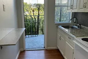 103 NW 6th Ave, Miami, FL 33128 - Photo 3