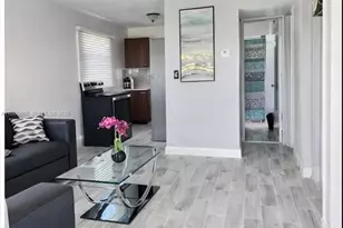 715 NW 7th Ave, Hallandale Beach, FL 33009 - Photo 1