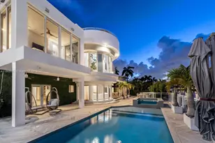 1319 Seminole Dr, Fort Lauderdale, FL 33304 - Photo 9