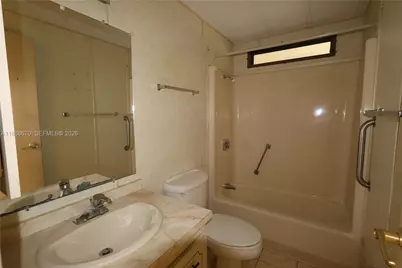 5339 NW 4th Ter, Deerfield Beach, FL 33064 - Photo 15