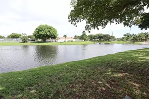 5339 NW 4th Terrace, Deerfield Beach, FL 33064 - Photo 23