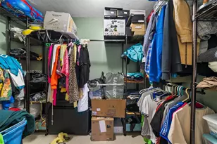 1000 Parkview Dr, Hallandale Beach, FL 33009 - Photo 13