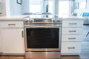 1345 Lincoln Rd, Miami Beach, FL 33139 - Photo 7