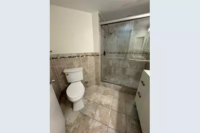 10245 NW 9th St Cir #114-9, Miami, FL 33172 - Photo 17