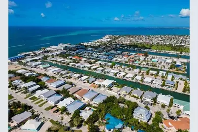 431 5th St, Key Colony Beach, FL 33051 - Photo 41