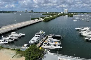 7904 West Dr, North Bay Village, FL 33141 - Photo 25