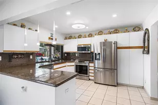 11905 SW 107th Ave, Miami, FL 33176 - Photo 7