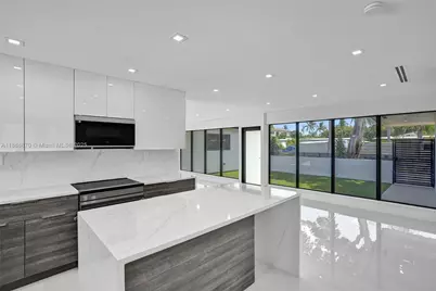1931 NE 186th Dr, North Miami Beach, FL 33179 - Photo 11