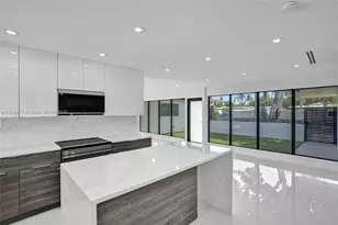 1931 NE 186th Dr, North Miami Beach, FL 33179 - Photo 11