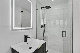 1931 NE 186th Dr, North Miami Beach, FL 33179 - Photo 39