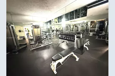 6767 Collins Ave #1501, Miami Beach, FL 33141 - Photo 29