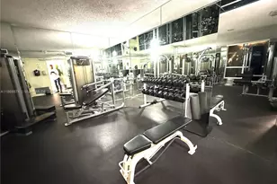 6767 Collins Ave, Miami Beach, FL 33141 - Photo 29