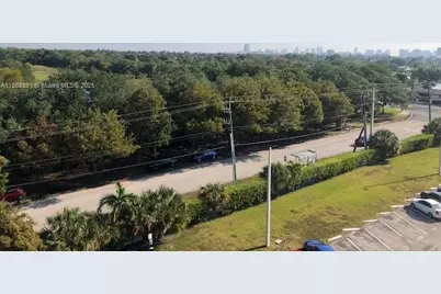 1710 NE 191st St #301-3, Miami, FL 33179 - Photo 5