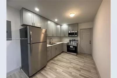 1255 NE 110th Ter, Miami, FL 33161 - Photo 9