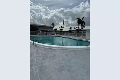 900 SW 11th Ave #8C, Hallandale Beach, FL 33009 - Photo 13