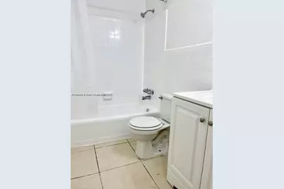 1204 NE 5th Ave, Fort Lauderdale, FL 33304 - Photo 9