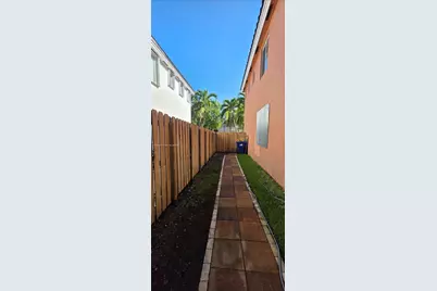 16448 SW 67th Ter, Miami, FL 33193 - Photo 51
