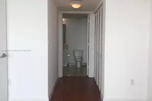 1800 N Bayshore Dr, Miami, FL 33132 - Photo 7