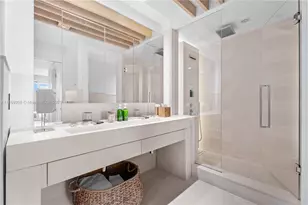 102 24th St, Miami Beach, FL 33139 - Photo 15