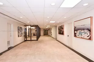 1800 NE 114th St, Miami, FL 33181 - Photo 59