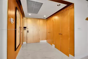 1800 NE 114th St, Miami, FL 33181 - Photo 29