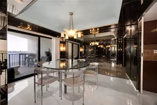 1800 NE 114th St, Miami, FL 33181 - Photo 15