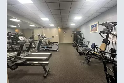 1100 Colony Point Cir #215, Pembroke Pines, FL 33026 - Photo 25