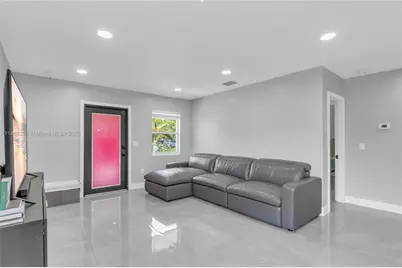 6490 SW 37th St, Miami, FL 33155 - Photo 5