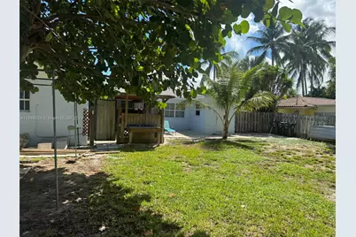 121 Linda Ln, Palm Beach Shores, FL 33404 - Photo 49