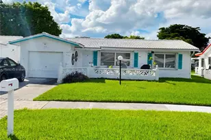 1441 W Campanelli Dr, Plantation, FL 33322 - Photo 1