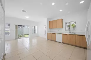 3019 NW 30th Ave, Oakland Park, FL 33311 - Photo 5