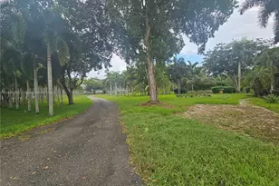 15101 SW 27th St, Davie, FL 33331 - Photo 17