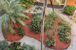 2861 Somerset Dr, Lauderdale Lakes, FL 33311 - Photo 9