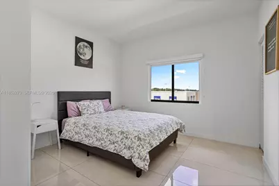 321 NW 13th Pl, Florida City, FL 33034 - Photo 33