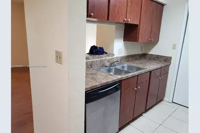 949 Riverside Dr #427, Coral Springs, FL 33071 - Photo 3