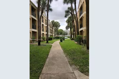 949 Riverside Dr #427, Coral Springs, FL 33071 - Photo 15