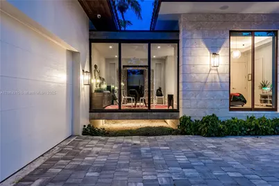 864 NE 84th St, Miami, FL 33138 - Photo 51