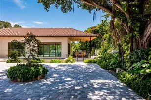 864 NE 84th St, Miami, FL 33138 - Photo 53