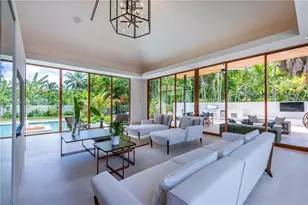 864 NE 84th St, Miami, FL 33138 - Photo 15