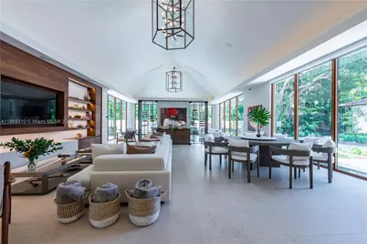 864 NE 84th St, Miami, FL 33138 - Photo 21