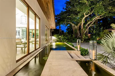 864 NE 84th St, Miami, FL 33138 - Photo 45