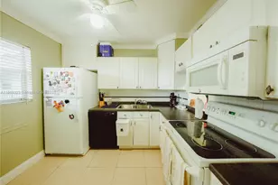 3110 Holiday Springs Blvd, Margate, FL 33063 - Photo 25