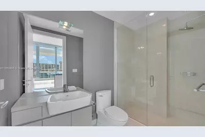 200 Biscayne Boulevard Way #PH5402, Miami, FL 33131 - Photo 41