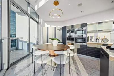 200 Biscayne Boulevard Way #PH5402, Miami, FL 33131 - Photo 15